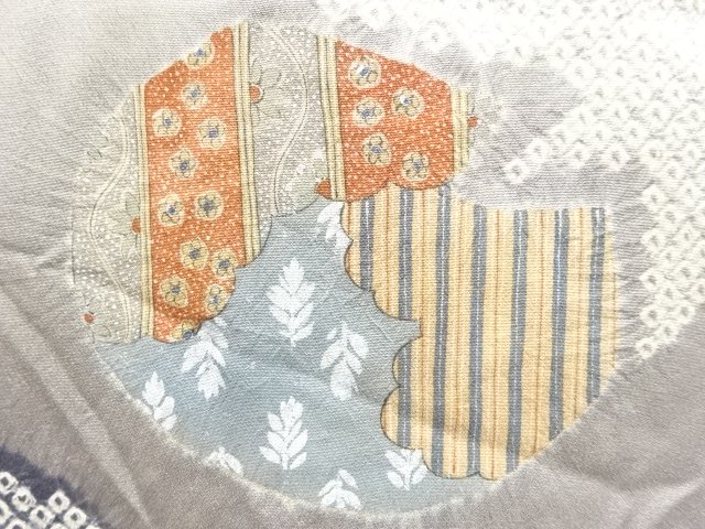 Japanese Kimono / Zugawari Silk
